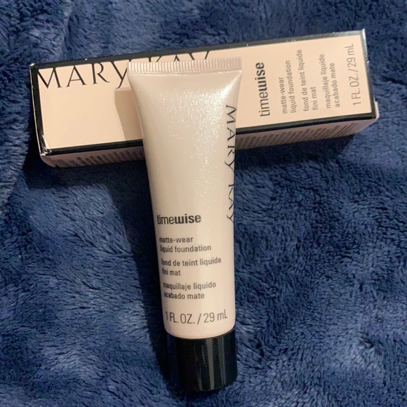 Mary Kay Time Wise Matte Foundation